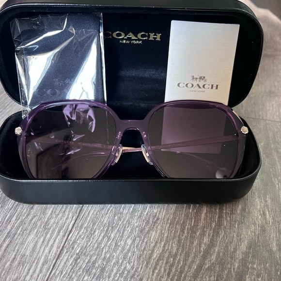 NEW Coach Sunglasses - Picture 7 of 8